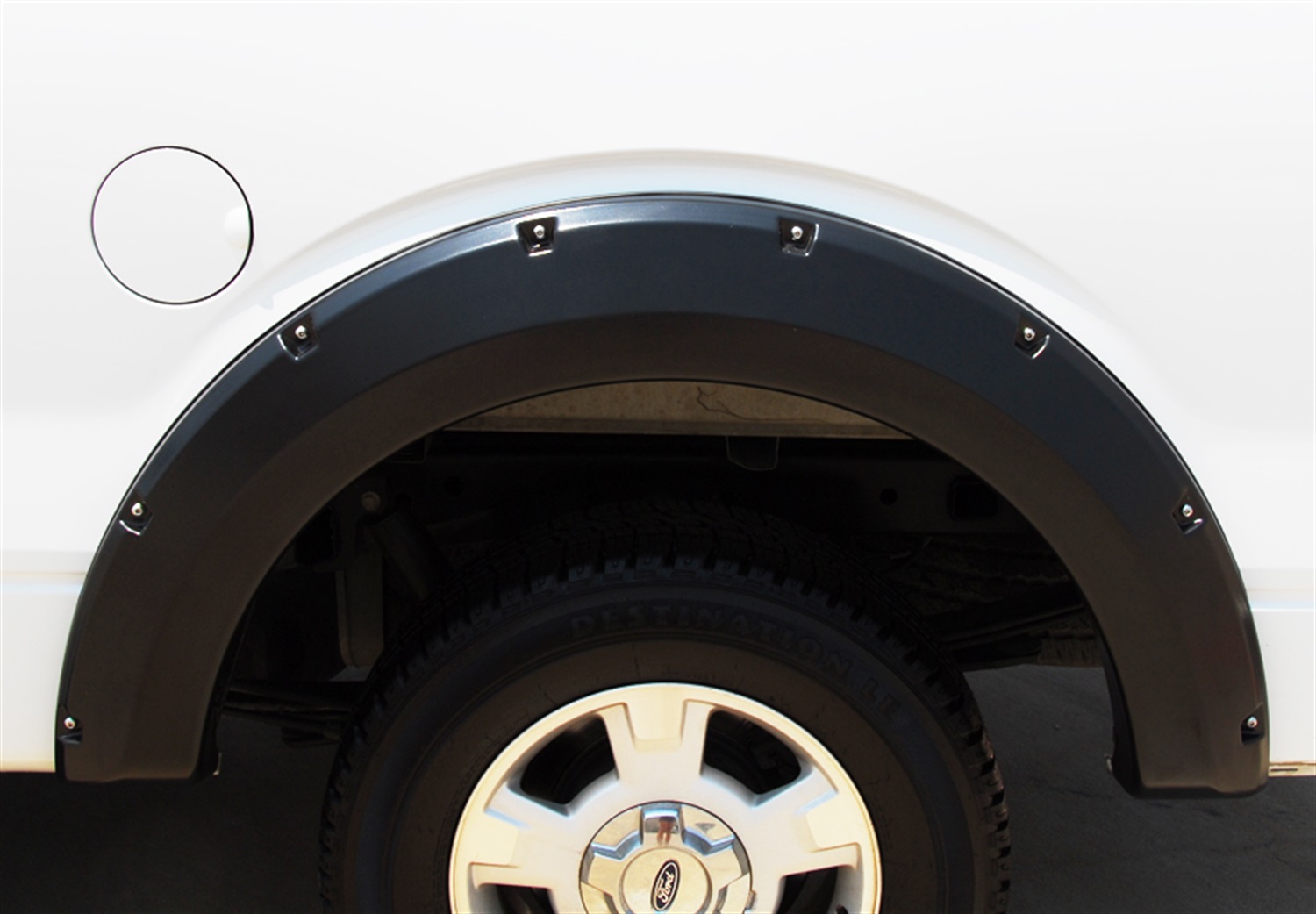 Lund RX312TB - RX-Rivet Style Fender Flares, 2-Piece Rear, Fleetside