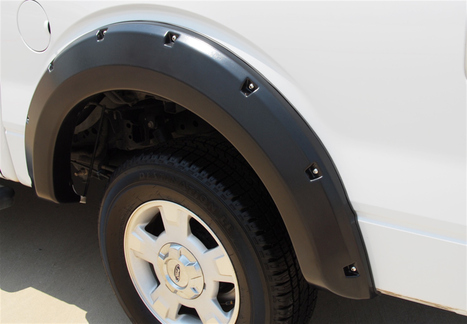 Lund RX312TB - RX-Rivet Style Fender Flares, 2-Piece Rear, Fleetside