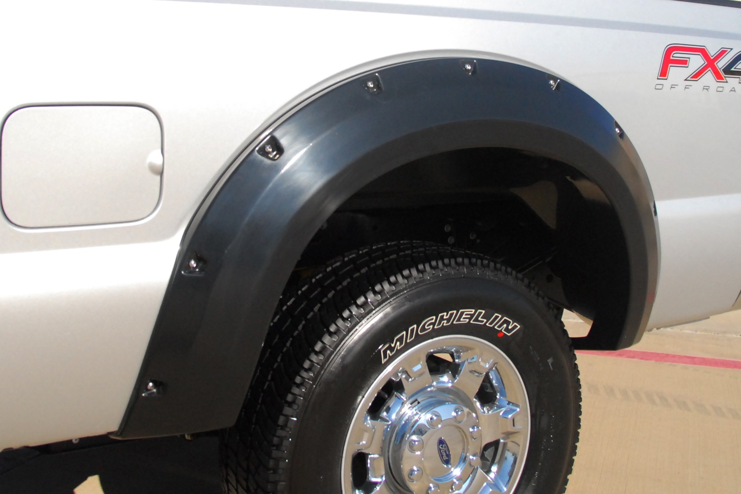 Lund RX314TB - RX-Rivet Style Fender Flares, 2-Piece Rear, Fleetside