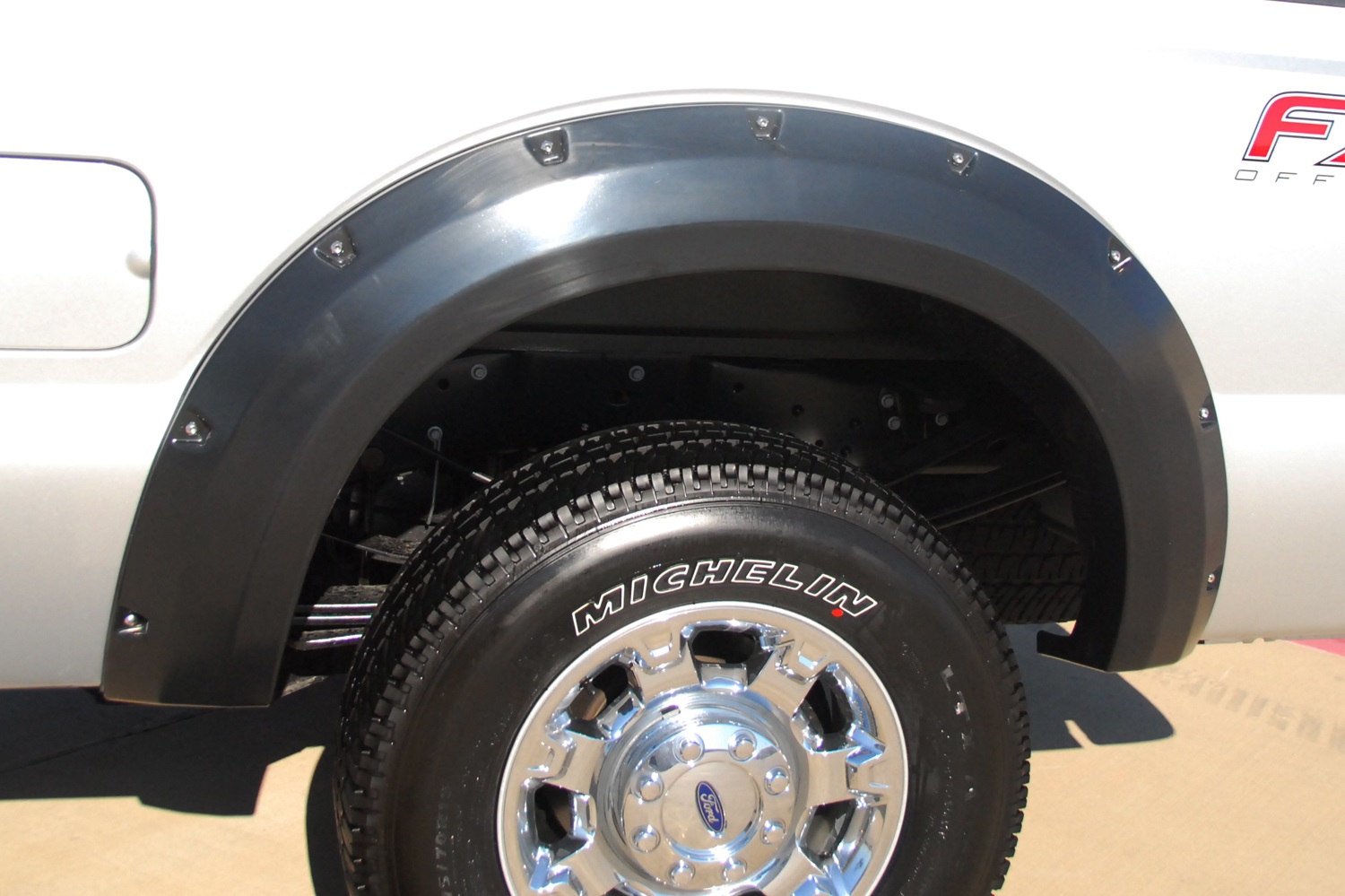 Lund RX314TB - RX-Rivet Style Fender Flares, 2-Piece Rear, Fleetside
