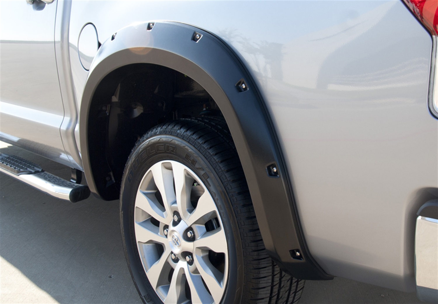 Lund RX602SB - RX-Rivet Style Fender Flares, 2-Piece Rear, Fleetside