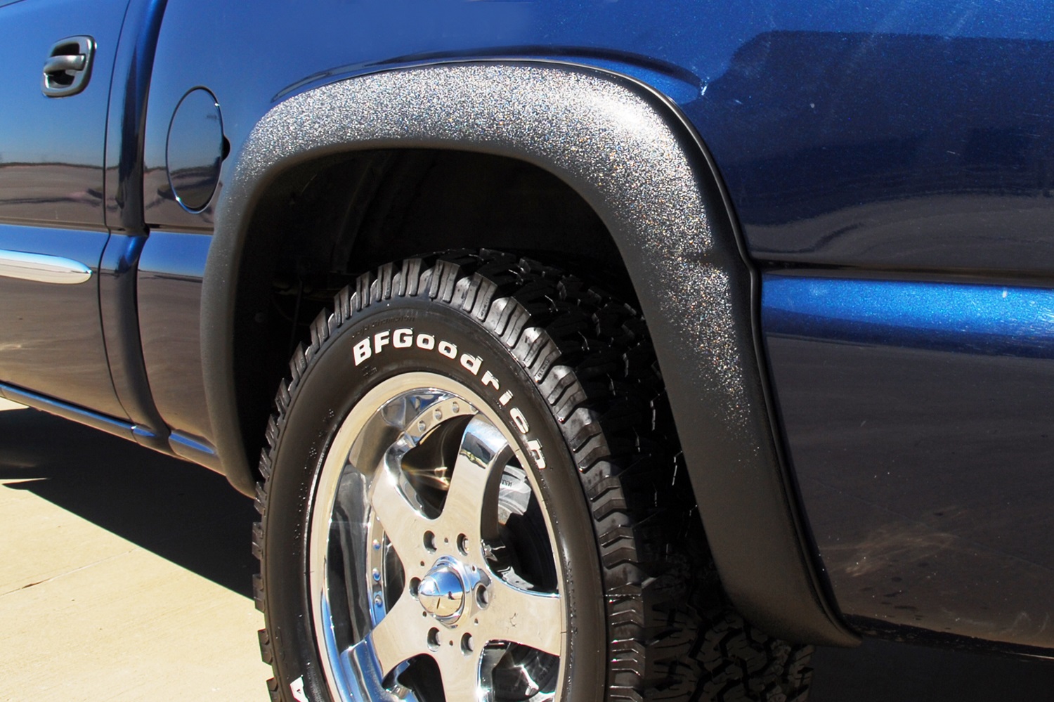 Lund SX110TB - SX-Sport Style Fender Flares, 2-Piece Rear, Fleetside