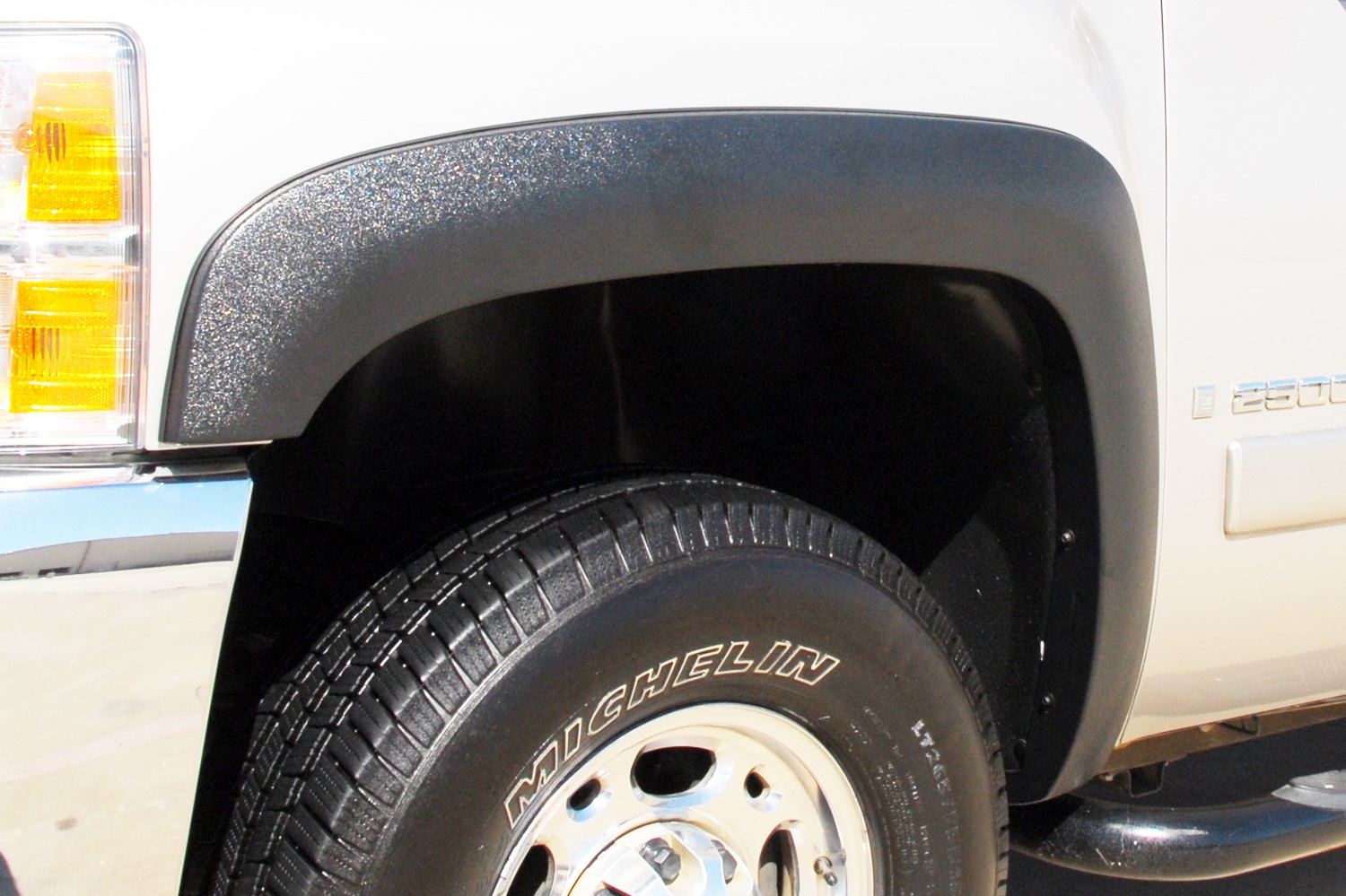Lund SX106T - SX-Sport Style Fender Flares, 4-Piece Set, Fleetside