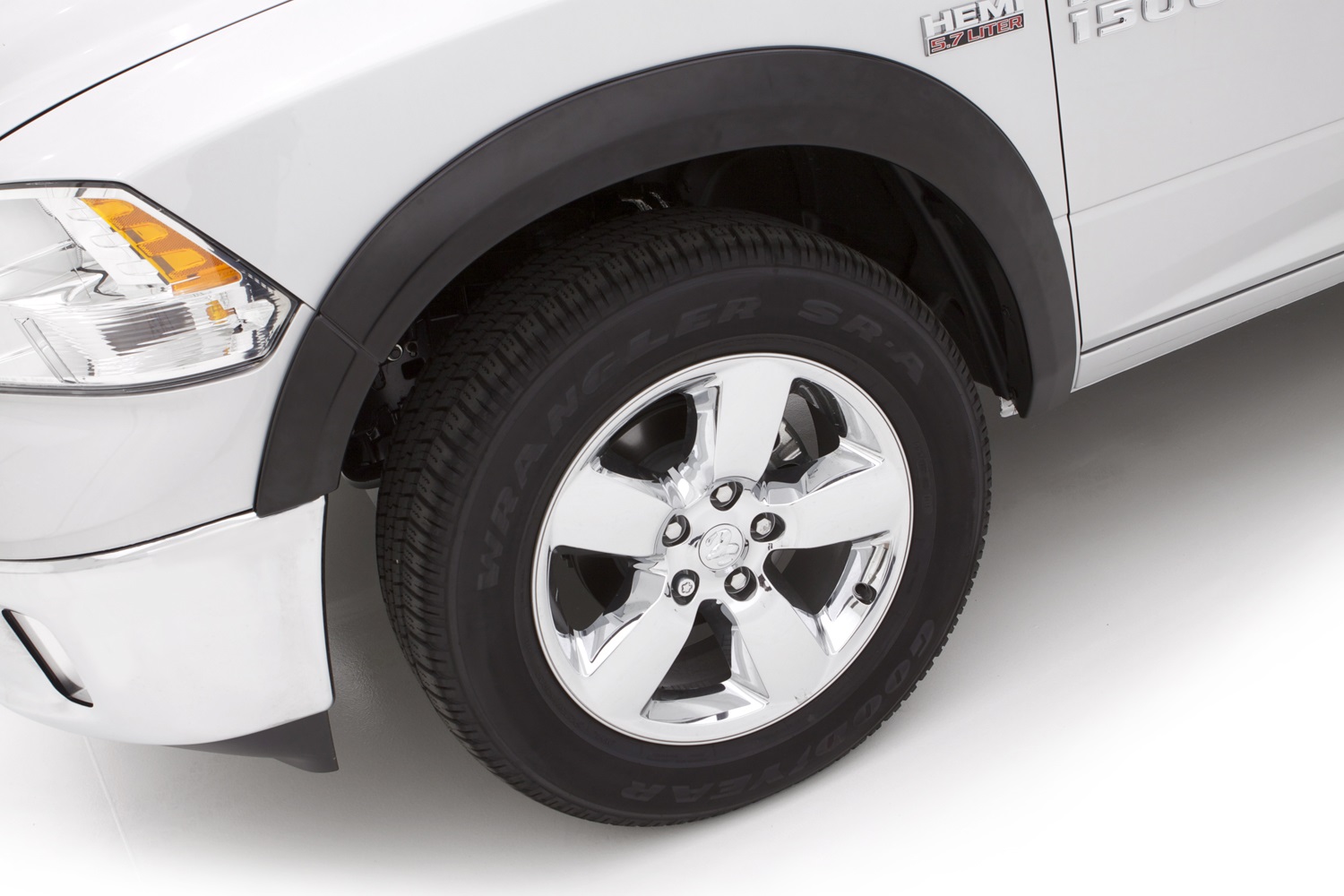 Lund SX204T - SX-Sport Style Fender Flares, 4-Piece Set, Black