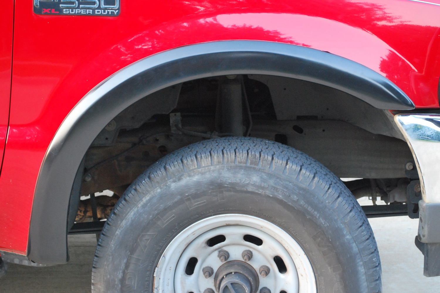 Lund SX311S - SX-Sport Style Fender Flares, 4-Piece Set, Fleetside