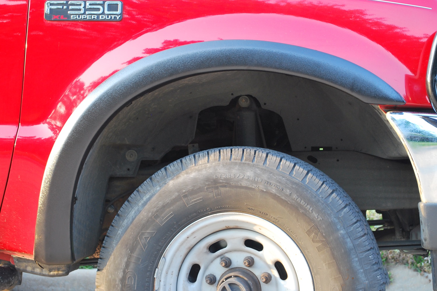 Lund SX311T - SX-Sport Style Fender Flares, 4-Piece Set, Fleetside
