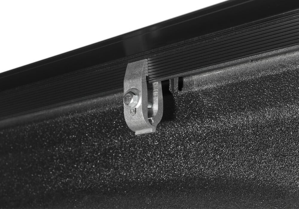 TruXedo 1546916 - Sentry CT, 6'4" Bed, Matte Black