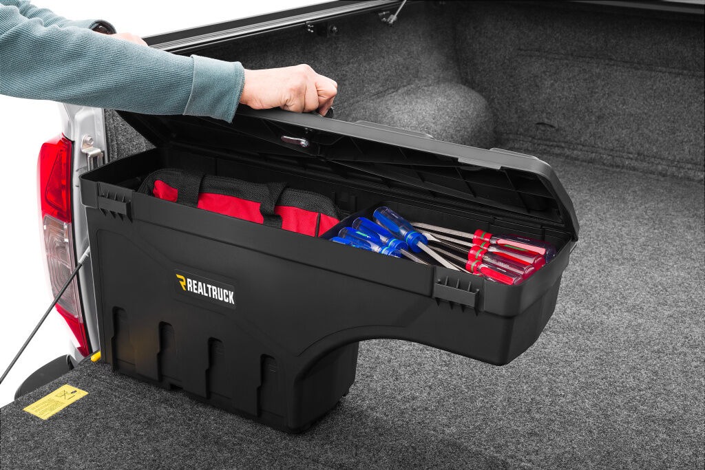 UnderCover SC503D - Swing Case, Black, ABS Plastic