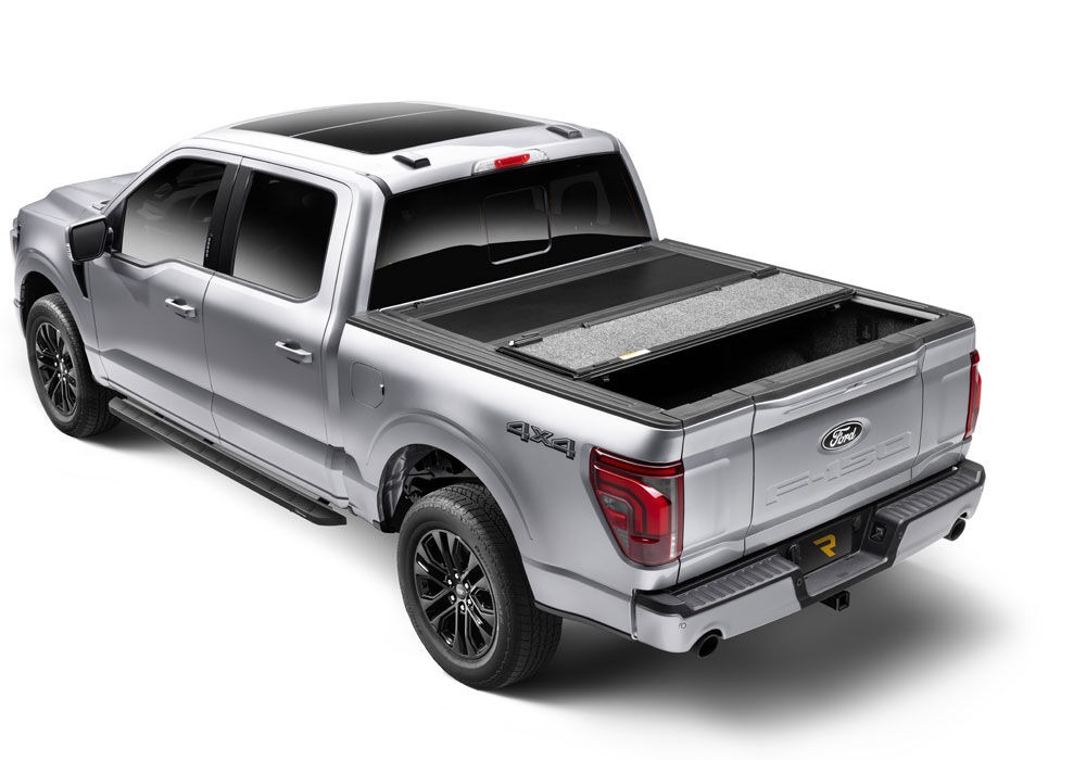 UnderCover UX32008-NC - Ultra Flex, 5'7" Bed, Black