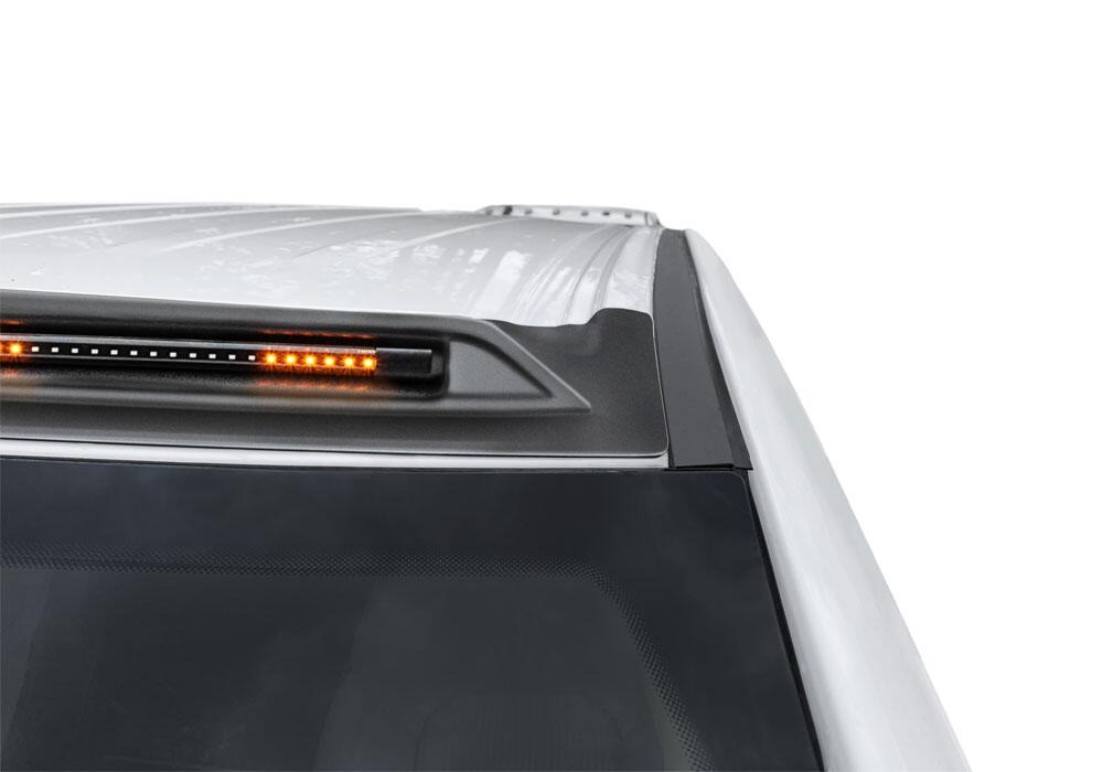 Auto Ventshade AVS 898163 - AVS AeroCab Marker Light, Low Profile