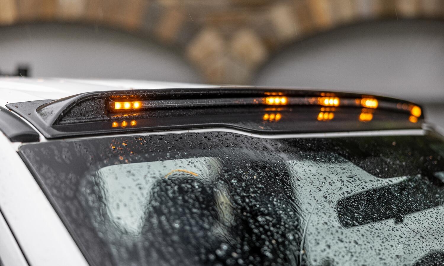 Auto Ventshade AVS 698123 - AVS AeroCab Marker Light, Thermoplastic Olefin(TPO)