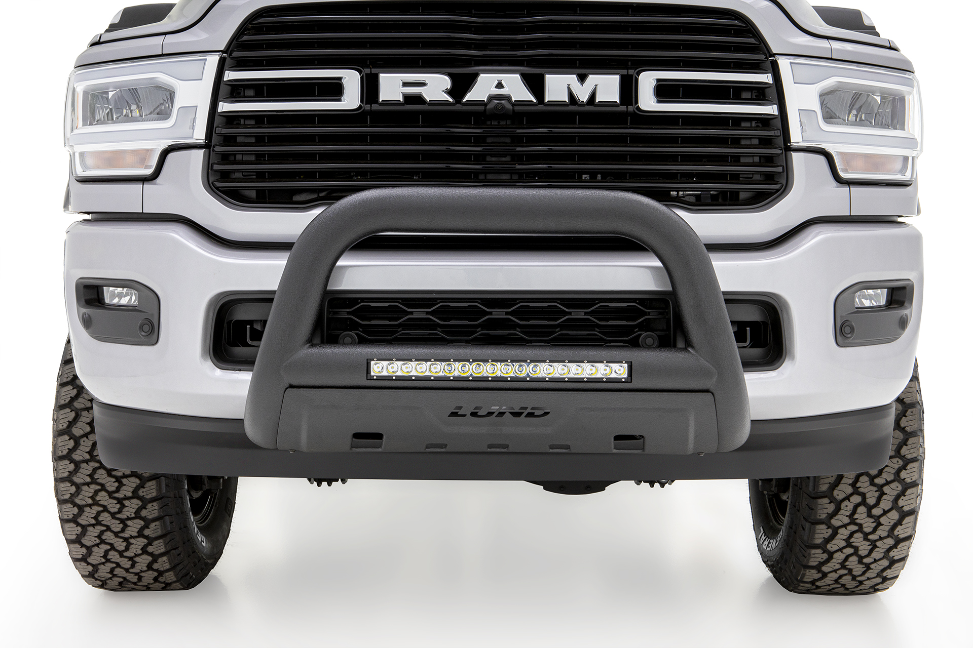 Lund 47121308 - Bull Bar with LED, Black, Steel