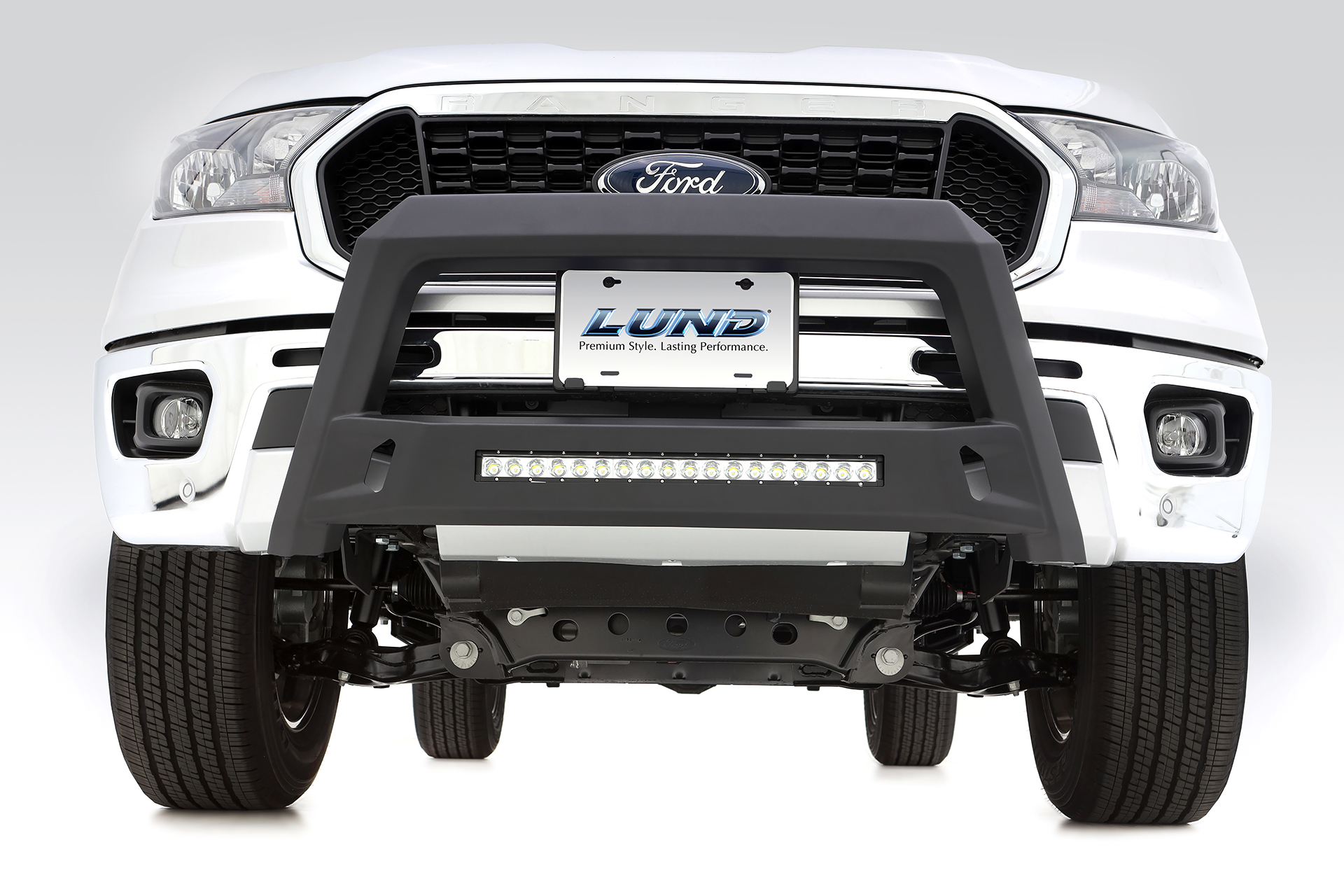 Lund 86521300 - Revolution Bull Bar, Black, Steel