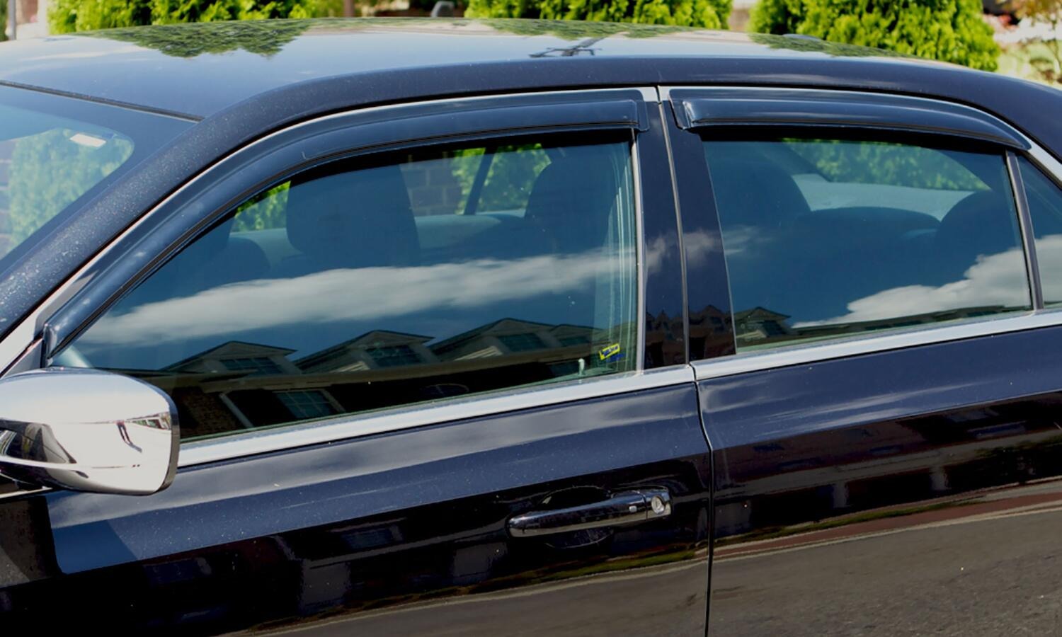 Auto Ventshade AVS 94682 - AVS Ventvisor, Outside Mount, Modified Acrylic