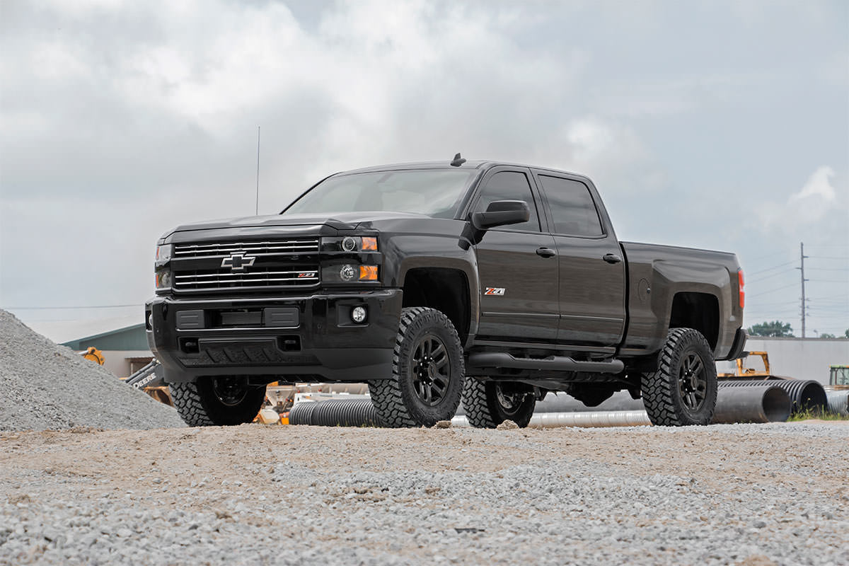 Rough Country 95940RED - Suspension Lift Kits