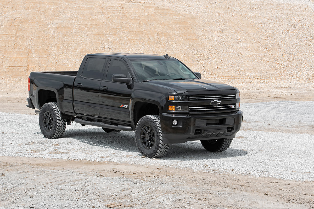Rough Country 95940RED - Suspension Lift Kits