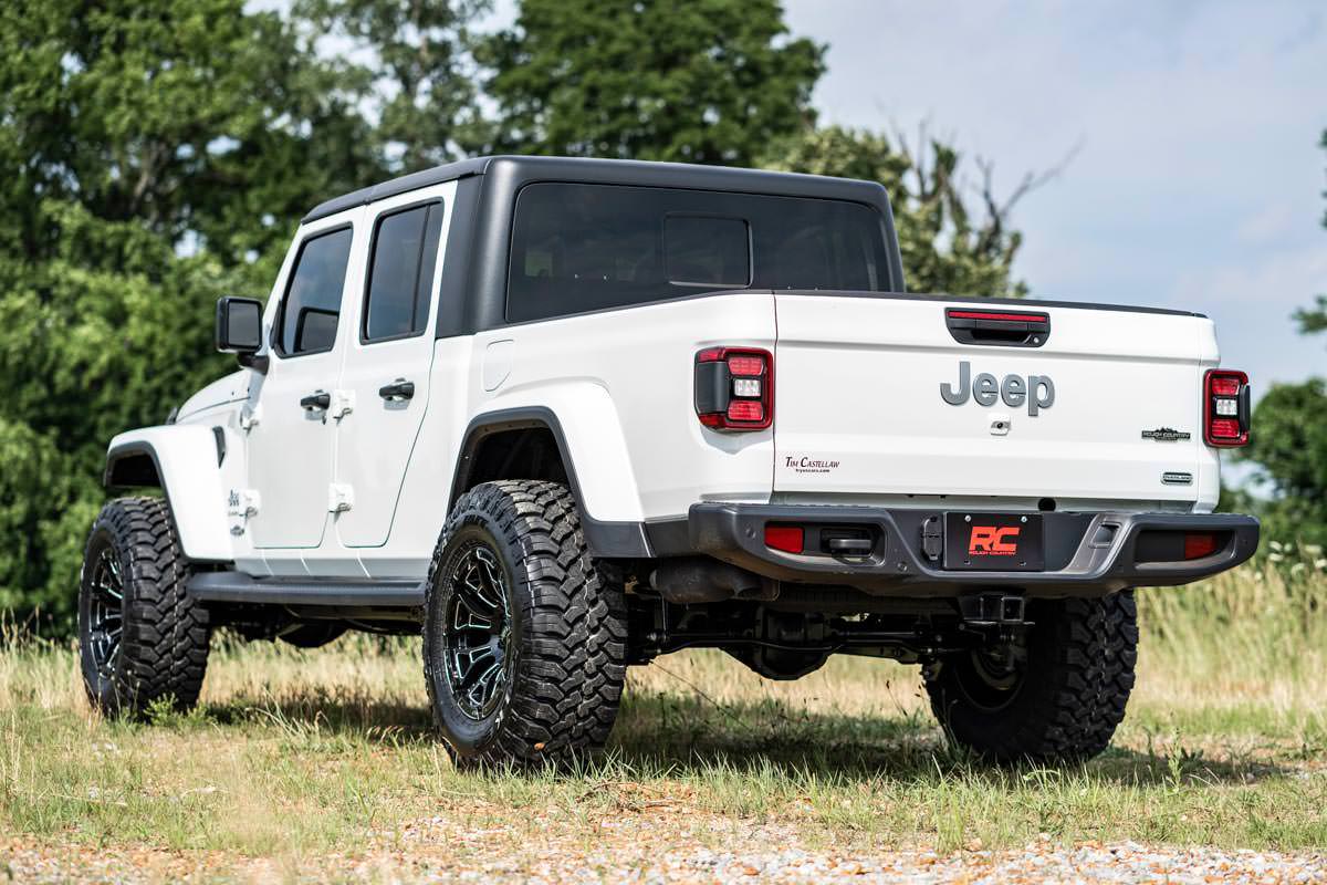 Rough Country 64870 - Leveling Kits