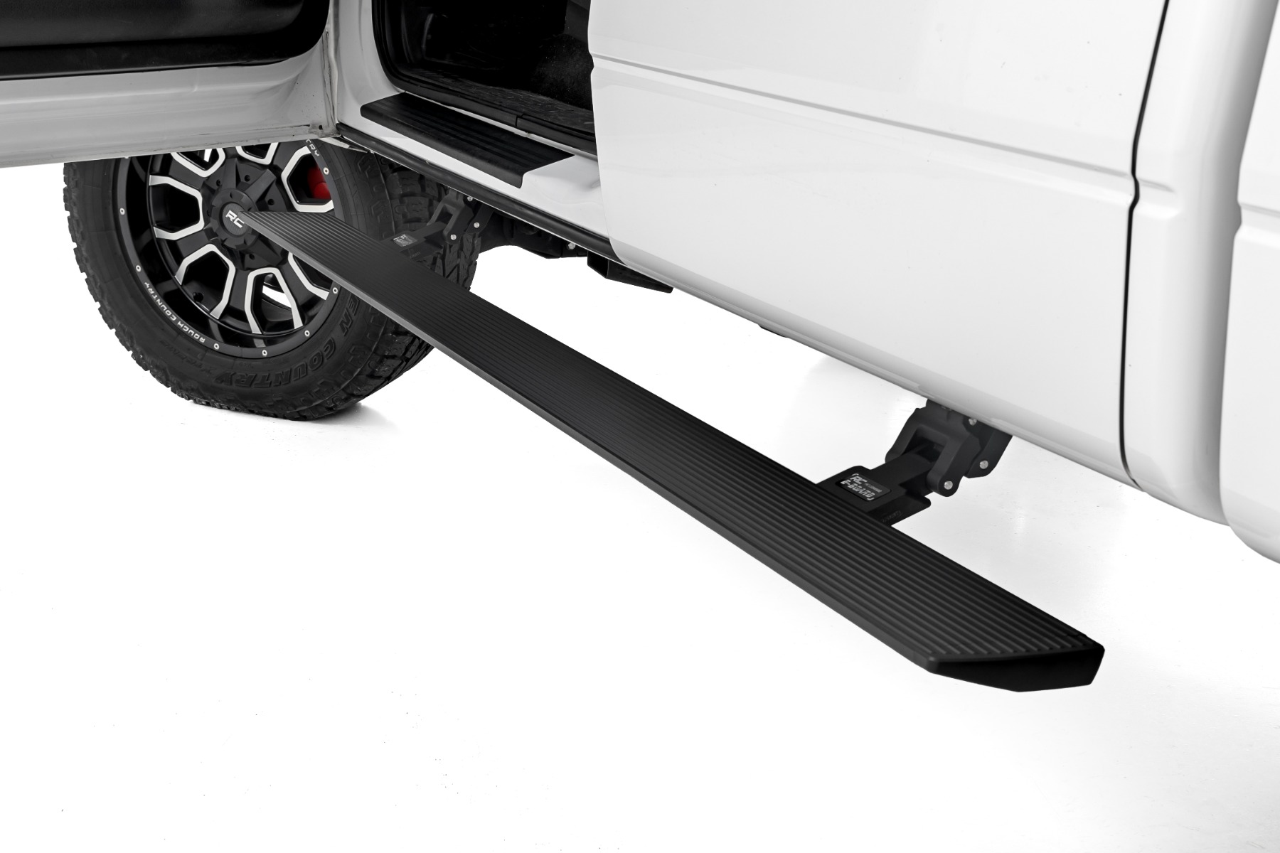 Rough Country PSR71529 - Running Boards & Steps