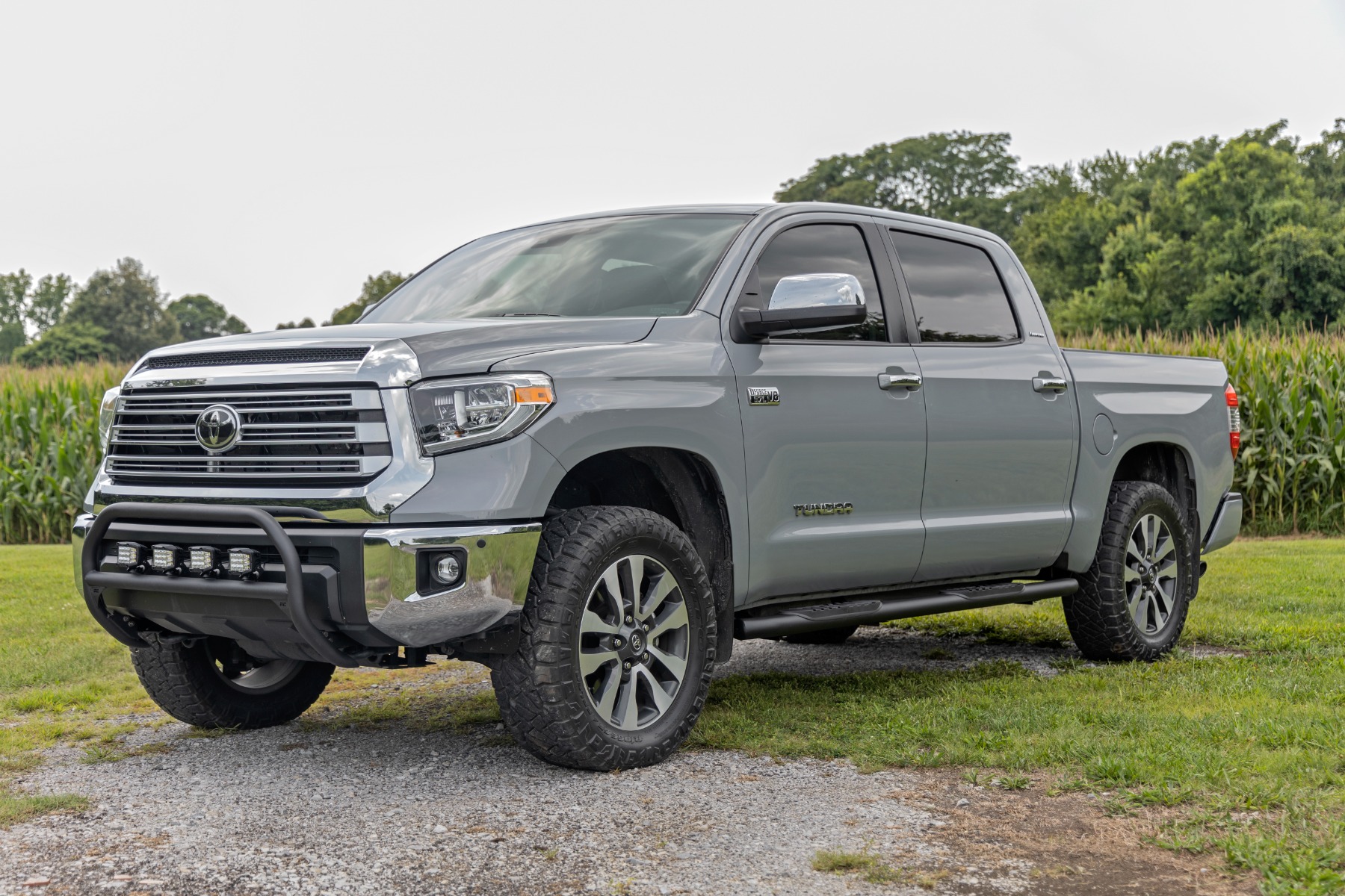 Rough Country 21009 - Running Boards & Steps