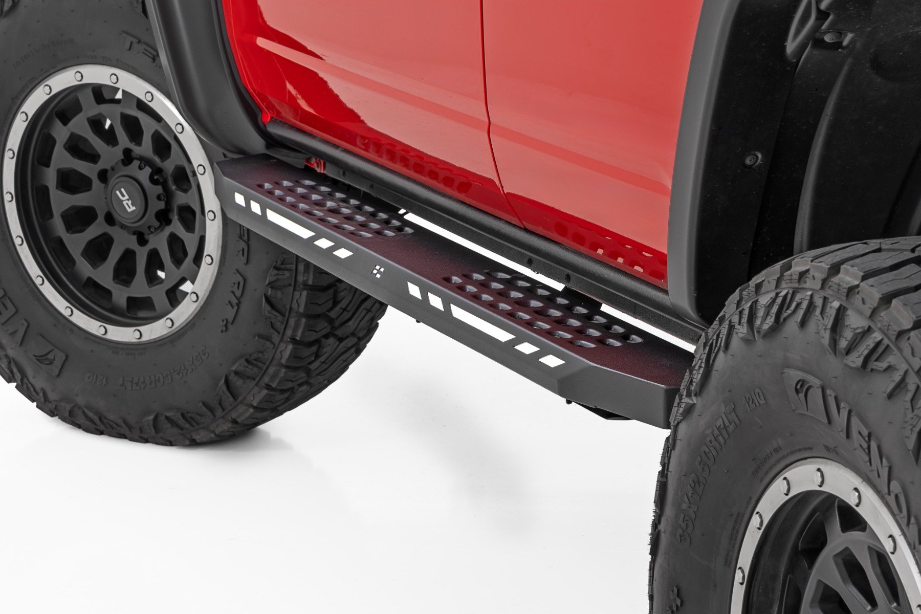 Rough Country 57004 - Running Boards & Steps