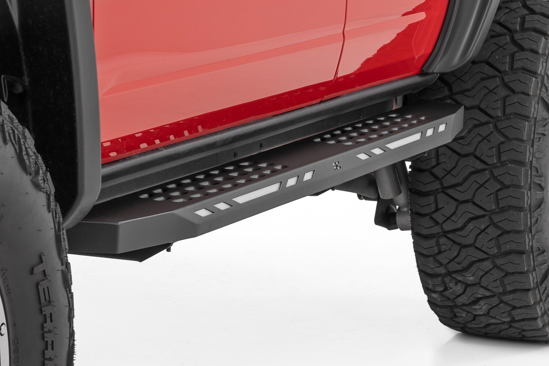 Rough Country 57004 - Running Boards & Steps