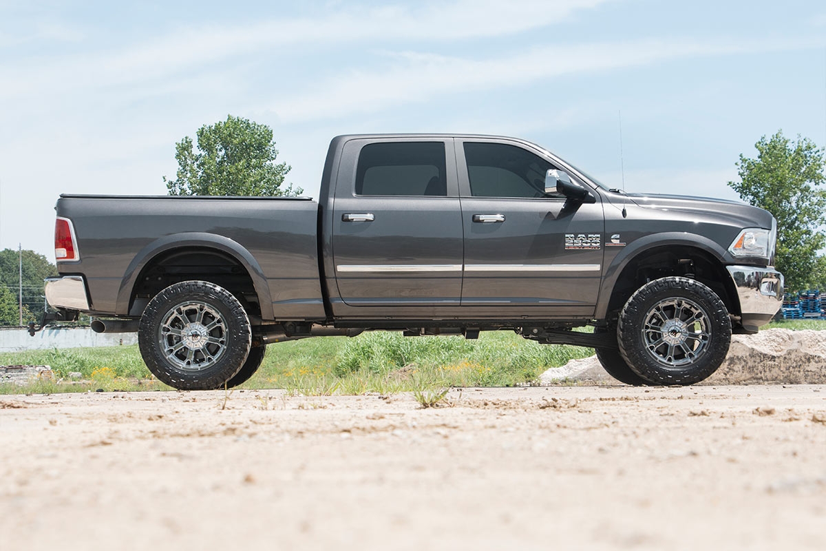 Rough Country 30240 - Suspension Lift Kits