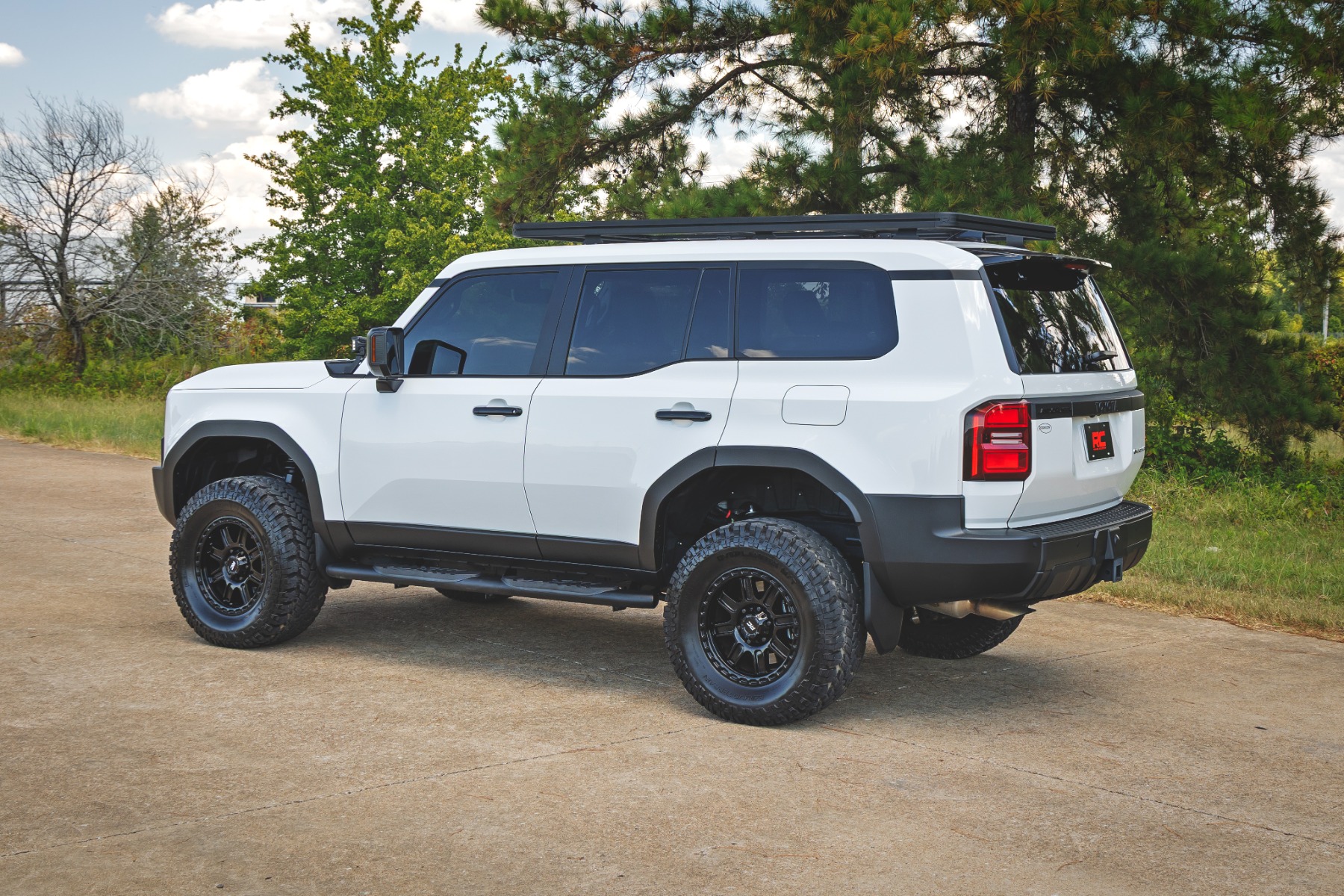 Rough Country 21018 - Running Boards & Steps