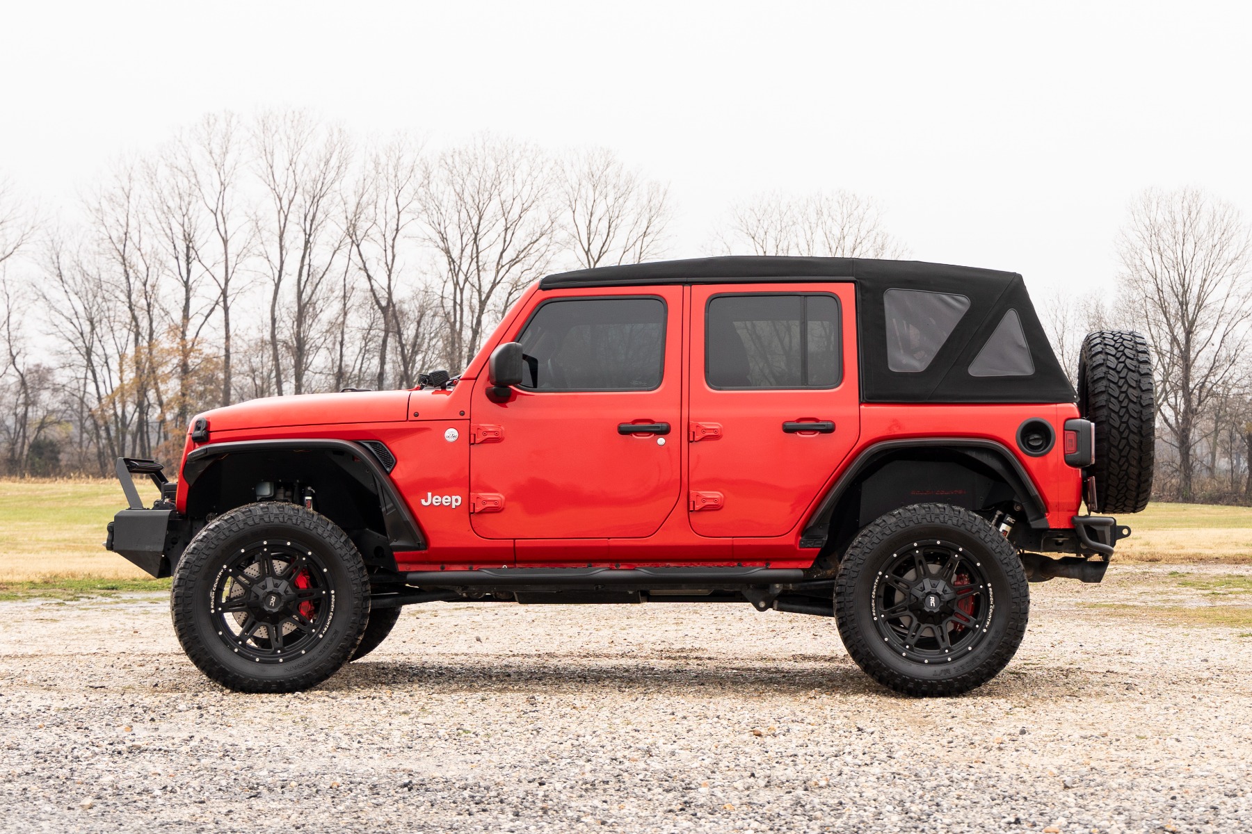 Rough Country 21016 - Running Boards & Steps