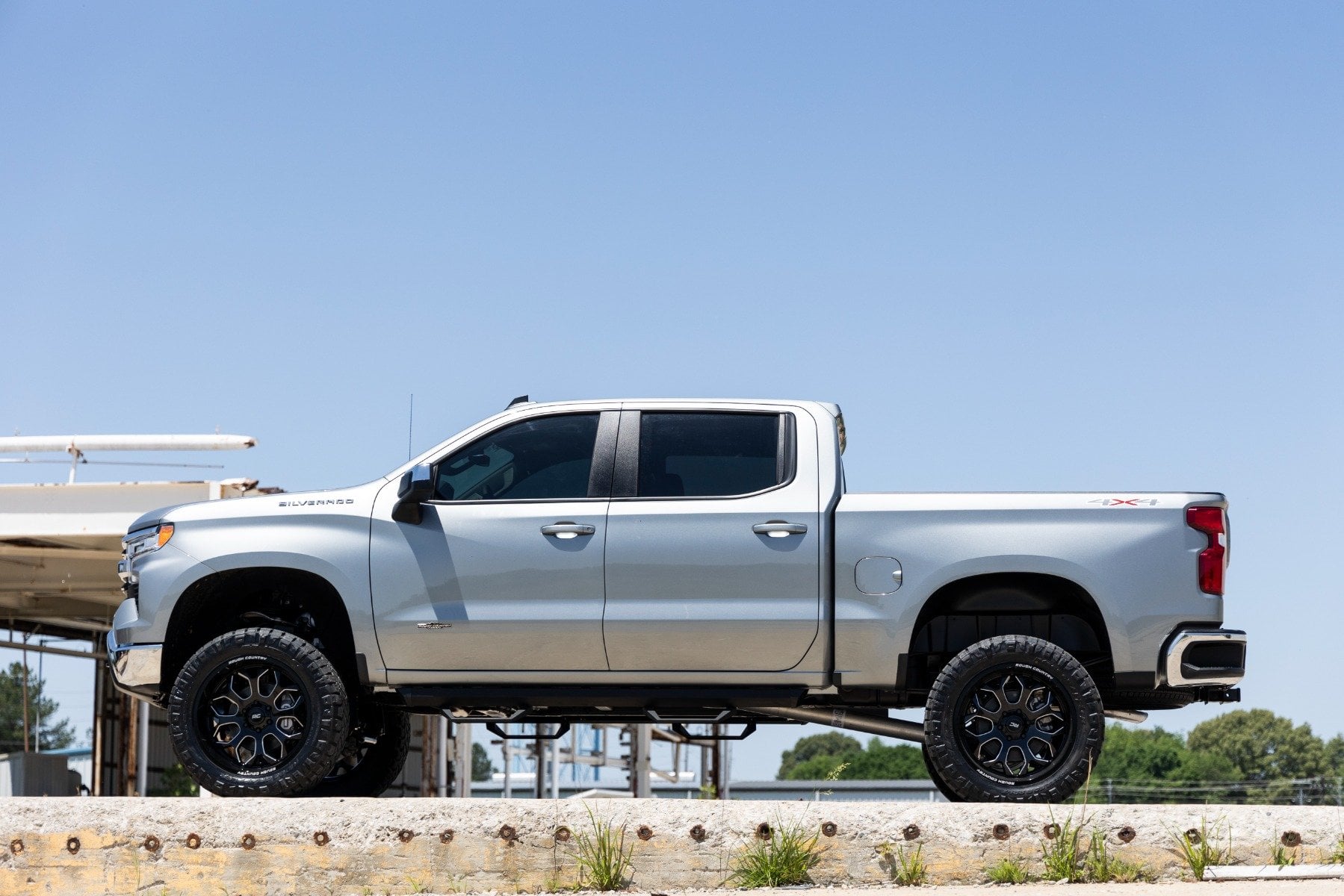 Rough Country 21740 - Suspension Lift Kits