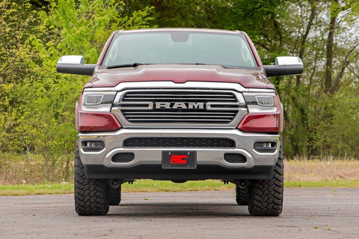 Rough Country 31430 - Suspension Lift Kits