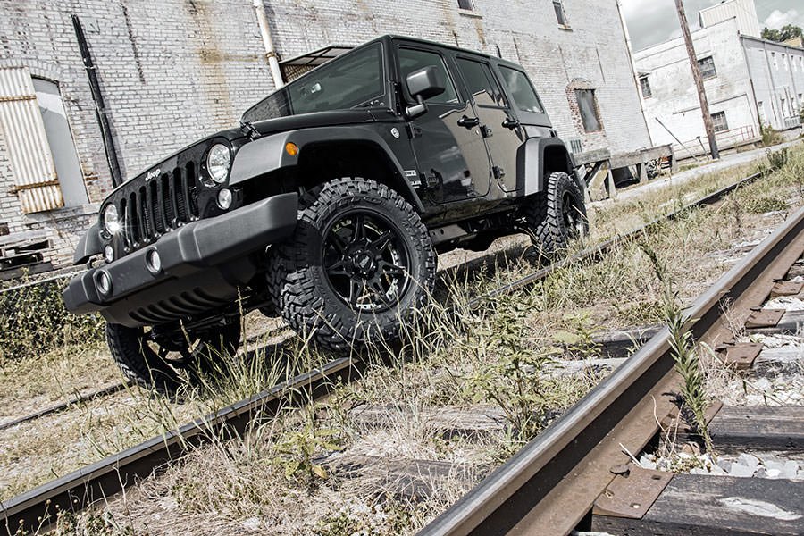 Rough Country 67940 - Suspension Lift Kits