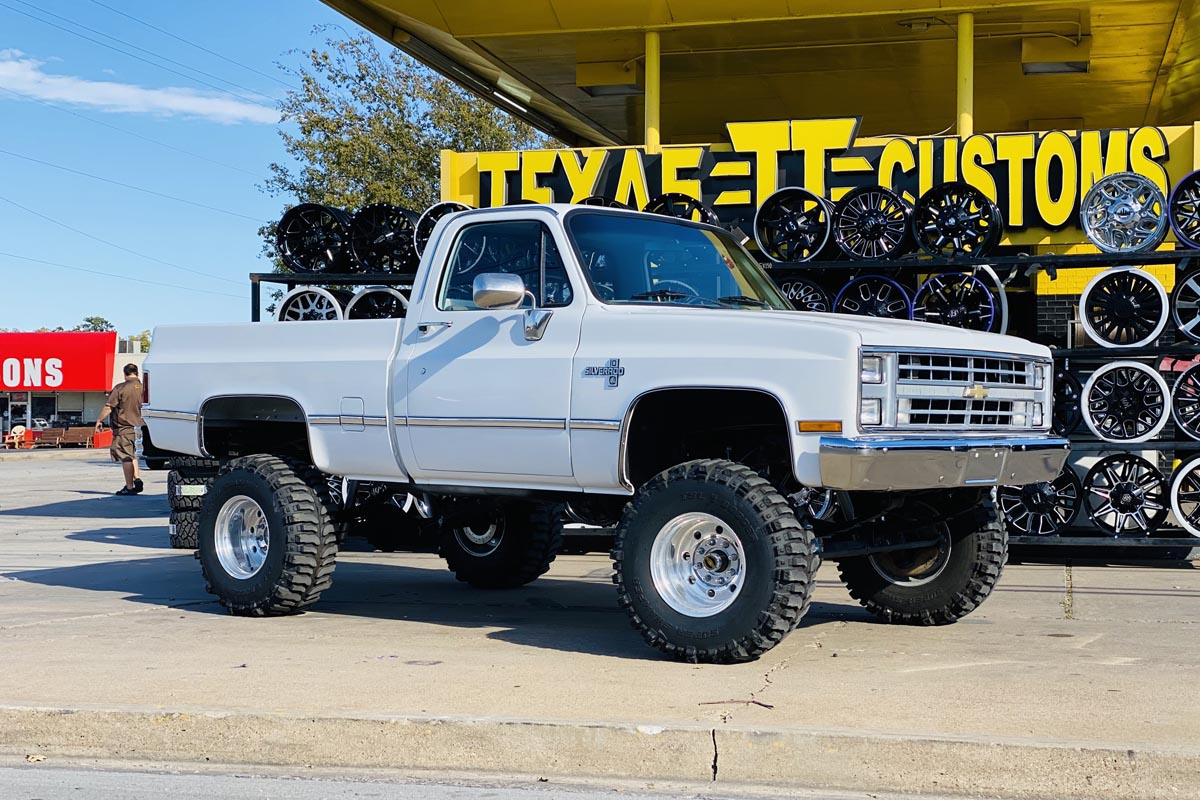 Rough Country 155.20 - Suspension Lift Kits