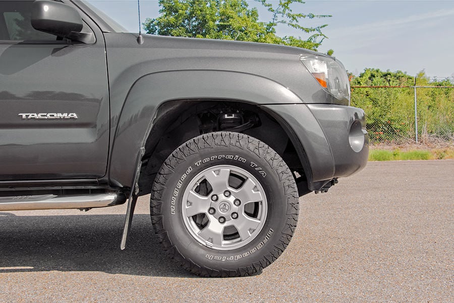 Rough Country 743 - Leveling Kits