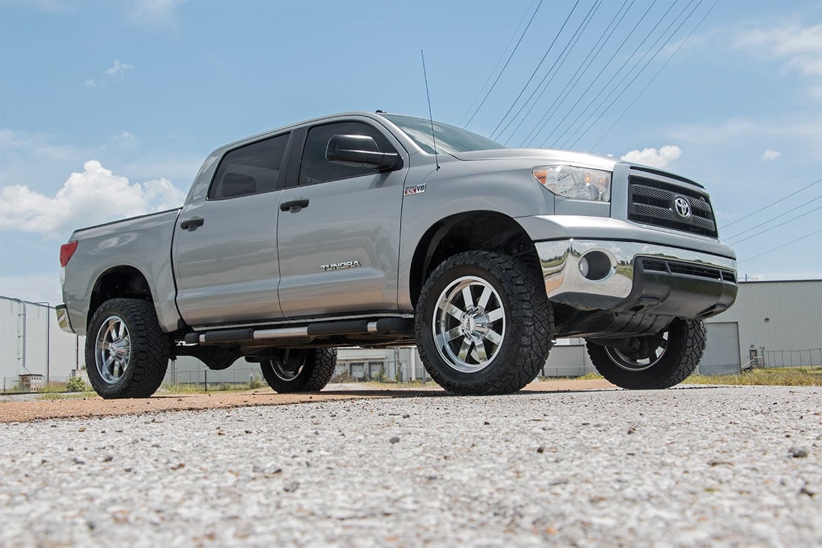 Rough Country 76840 - Suspension Lift Kits