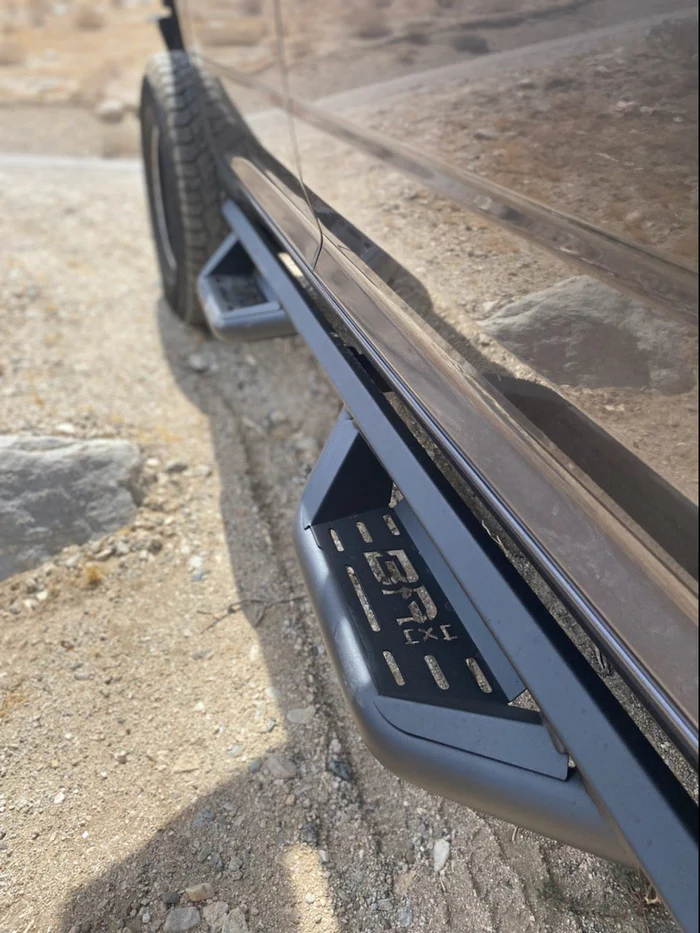 Body Armor 4x4 DG-4201 - Ambush Side Steps, Crew Cab, Black
