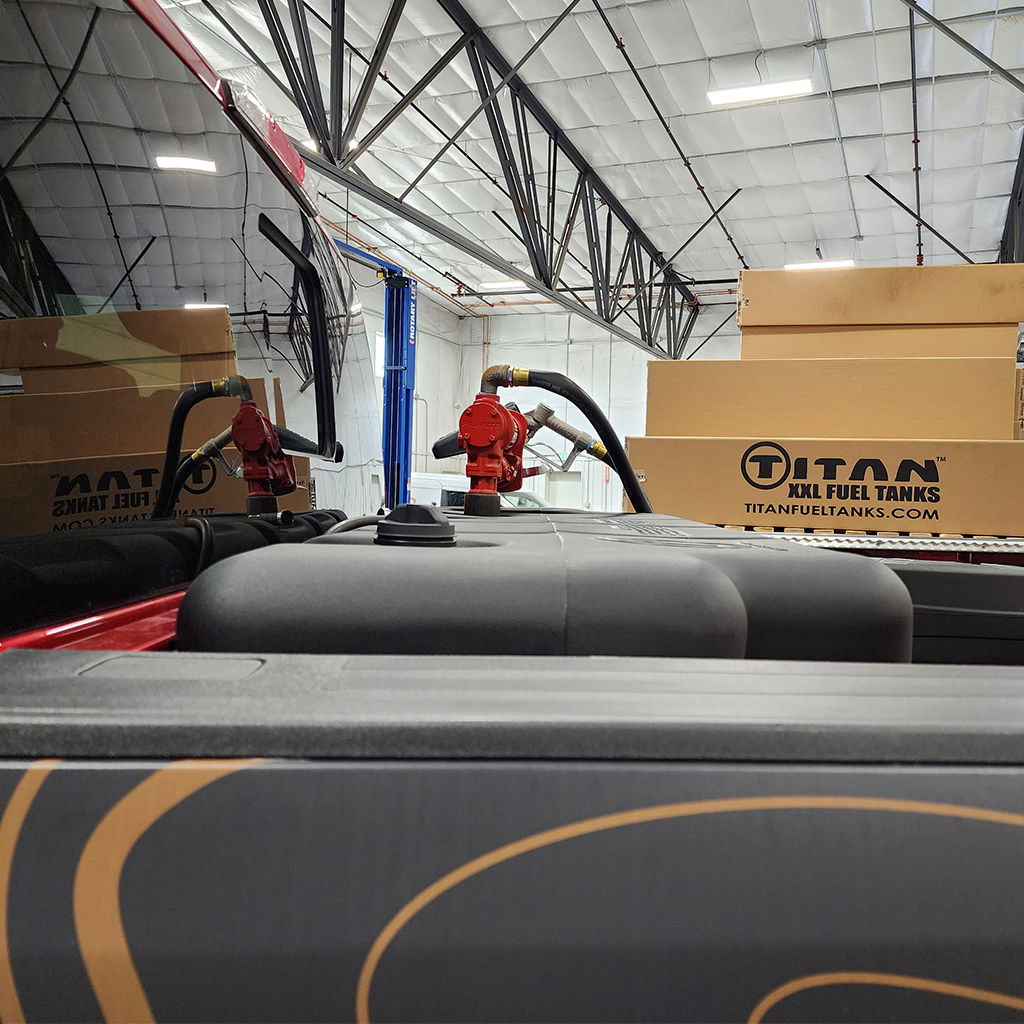 Titan Fuel Tanks 5015100 - In-Bed Transfer Tank