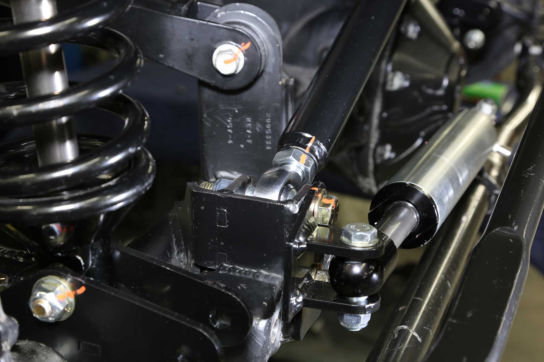 Fabtech FTS24113 - Track Bars