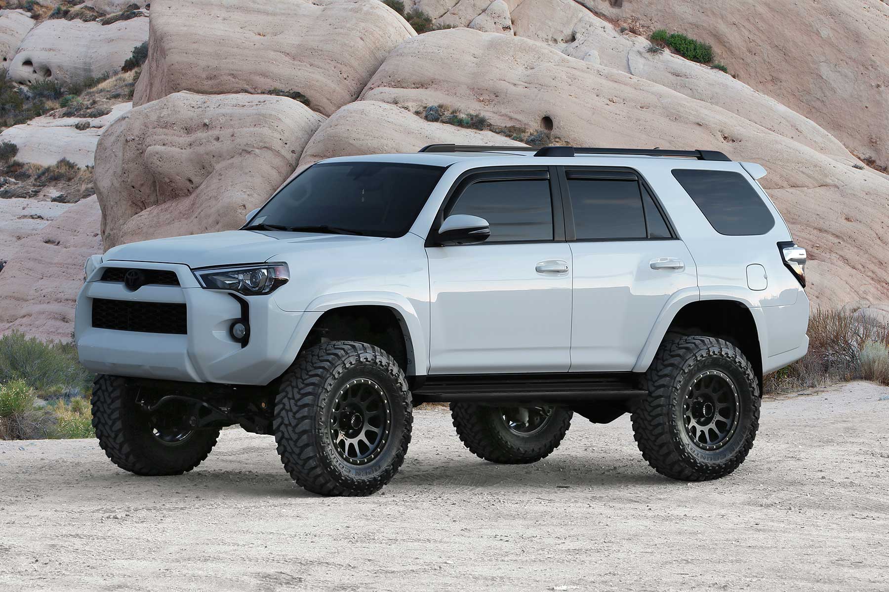 Fabtech FTS26010BK - Coil Springs & Spacers