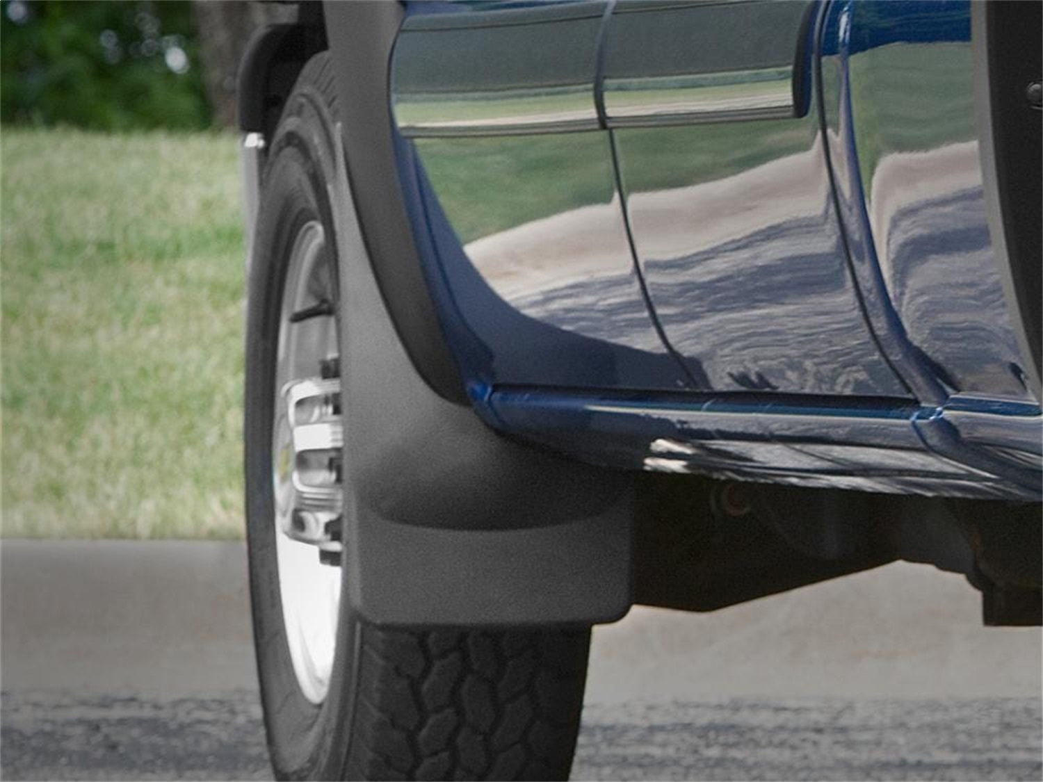WeatherTech 110005 - No-Drill MudFlaps, 2-Piece Front, Black