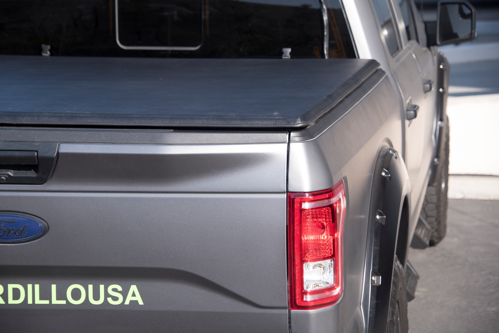 Armordillo - 7162501 - Tonneau Cover